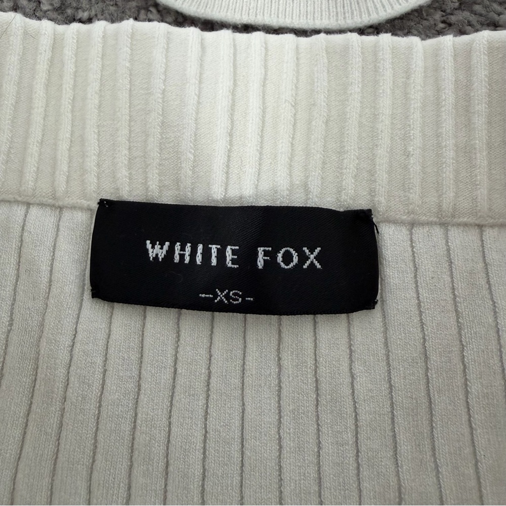 White Fox Ribbed Skirt/Strapless Top Set, Size XS - Picture 4 of 6